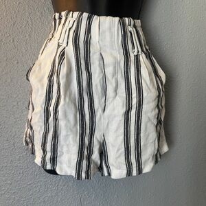Women’s  bershka black /white striped loose high waist belted shorts Size xs